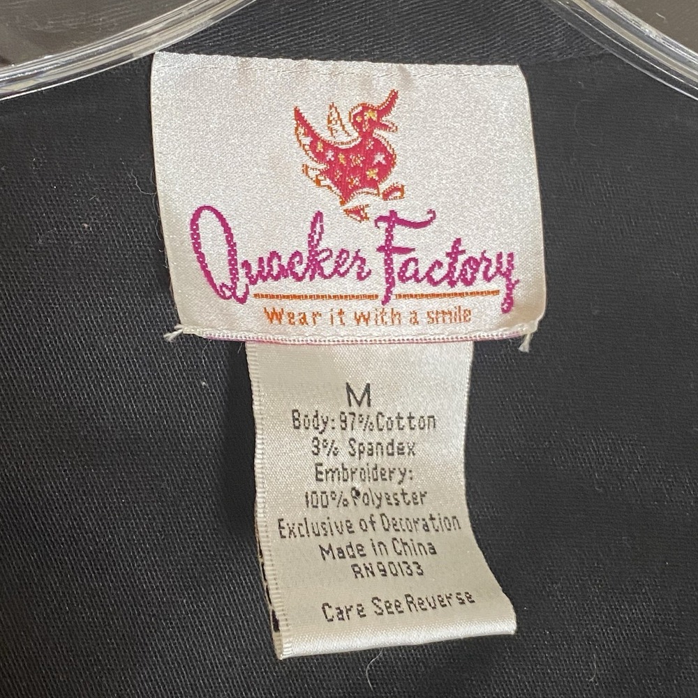 Quacker Factory Black Embroidered Dragonfly Jacket with great pockets. - Picture 12 of 16